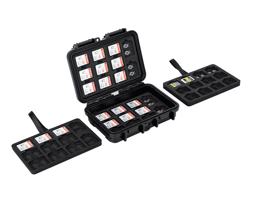 Защитный бокс на 90 шт microSD, 33 шт SD и 12 шт CFexpress Type-A