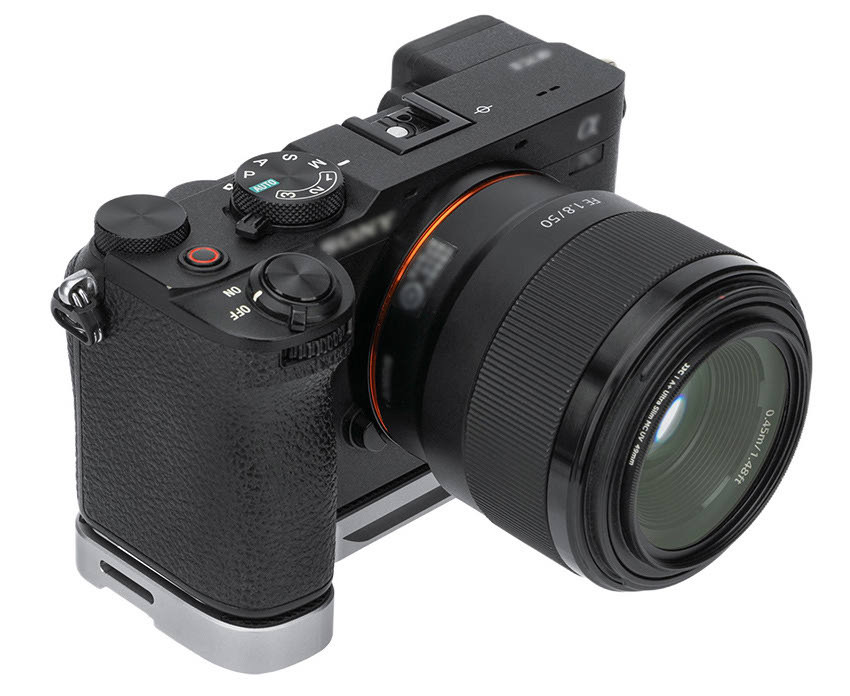 Удлинитель рукоятки для Sony a7C II и a7C R (серебристый)
