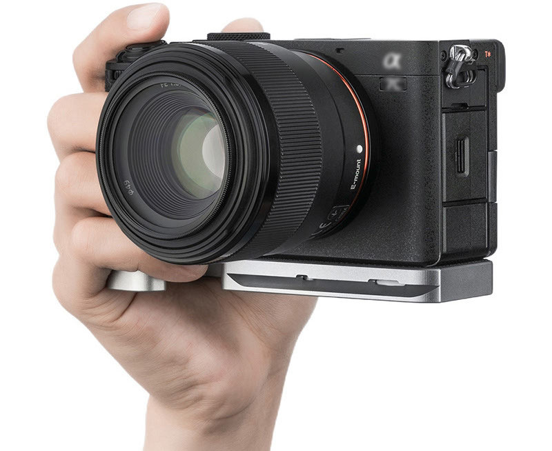 Удлинитель рукоятки для Sony a7C II и a7C R (серебристый)