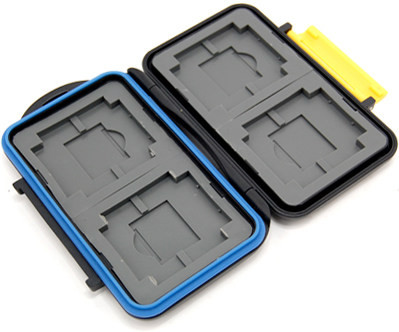 Футляр защитный для флеш карт CompactFlash / SD / XD / Memory Stick Pro Duo