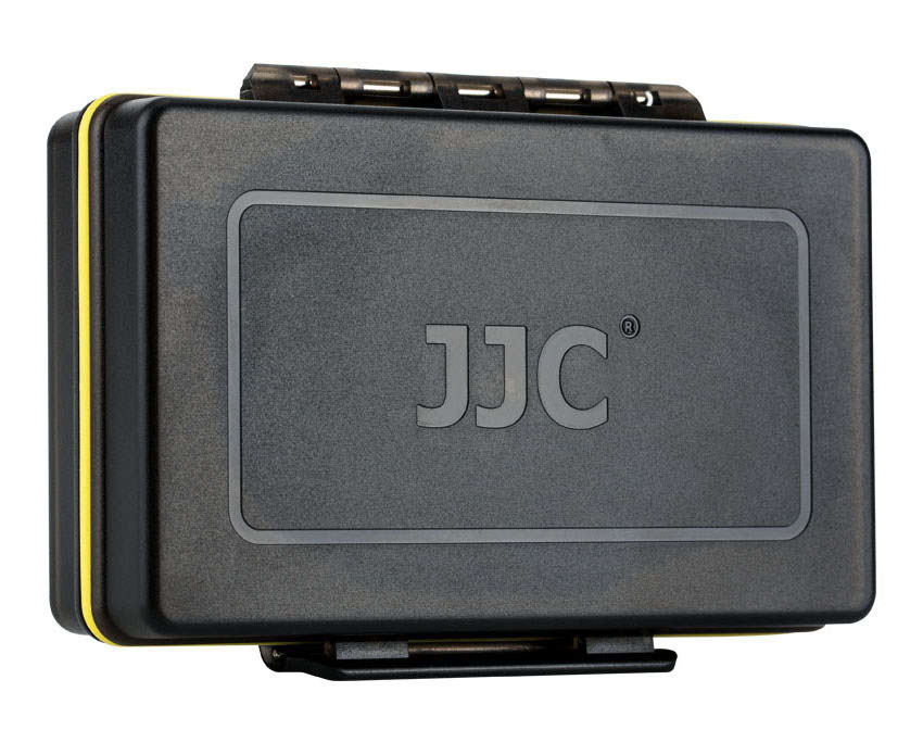 Защитный бокс на два аккумулятора Insta360 X5 / X4 / X3, карт памяти microSD и AirTag