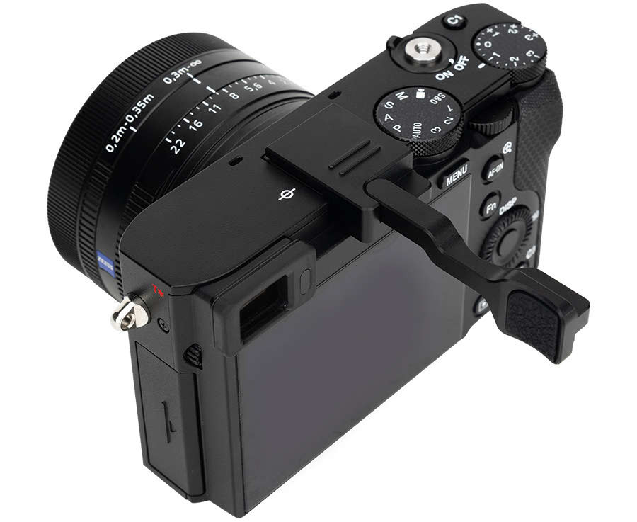 Дополнительный хват для Sony RX1R III