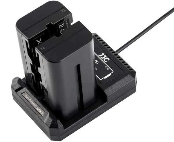 Зарядное устройство на два аккумулятора Sony NP-F550 / F750 / F970 / FM50 / FM500H
