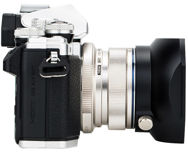 Бленда JJC LH-J48II Black (Olympus LH-48) с крышкой