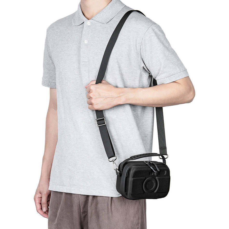 Жёсткий кофр для беззеркальной или экшн камеры