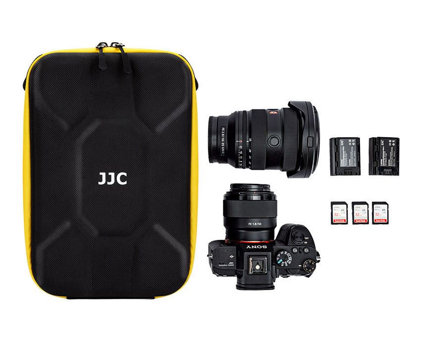 Жёсткий кофр для камеры и двух объективов (жёлтая молния)