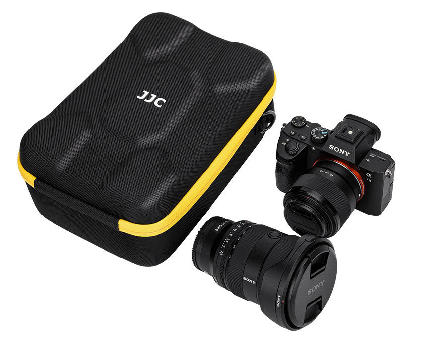 Жёсткий кофр для камеры и двух объективов (жёлтая молния)