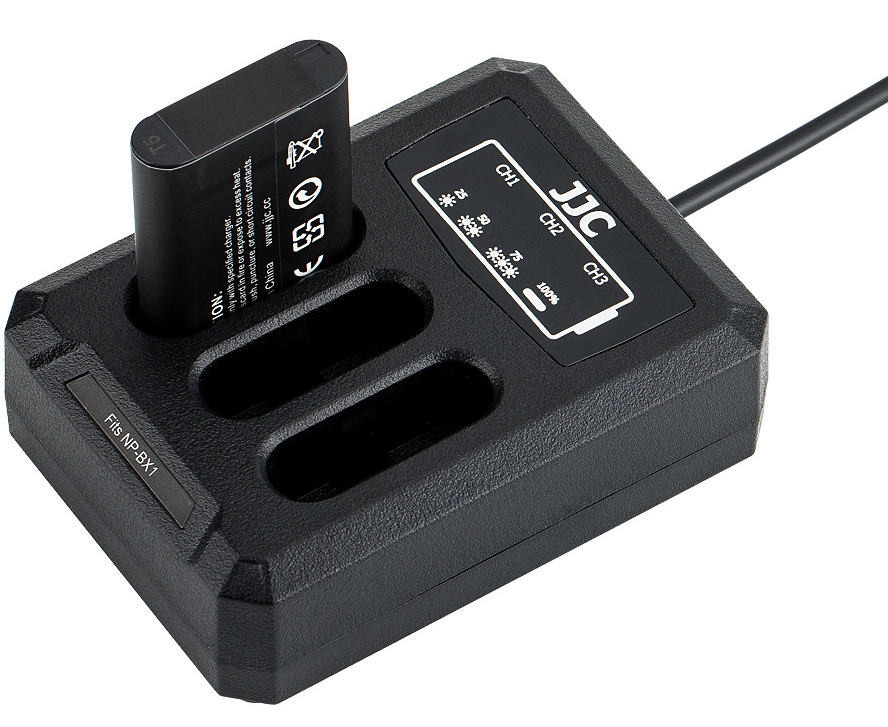 Зарядное устройство на три аккумулятора Sony NP-BX1