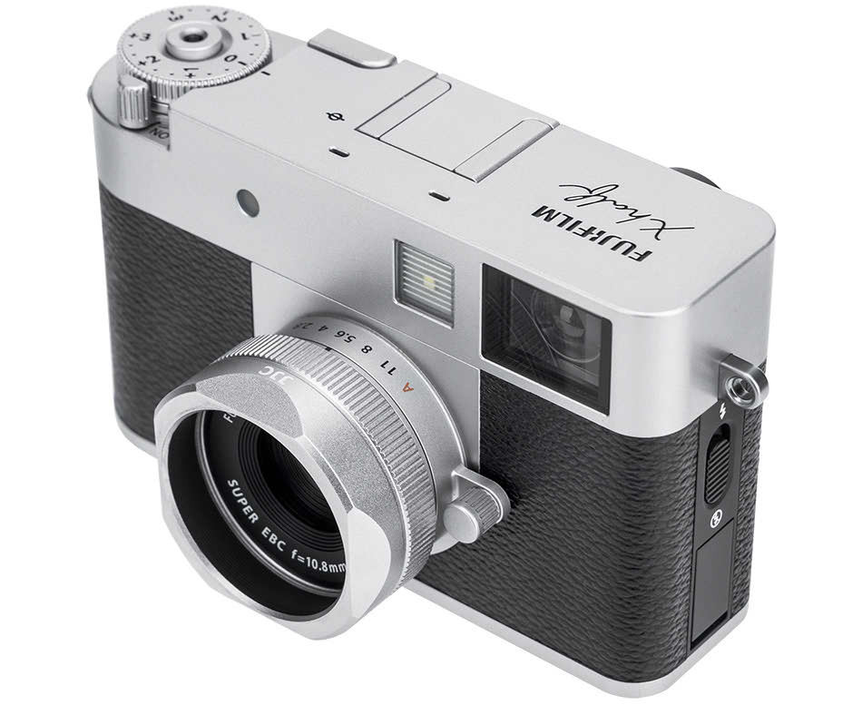 Бленда квадратная с крышкой для Fujifilm X Half (серебристый цвет)