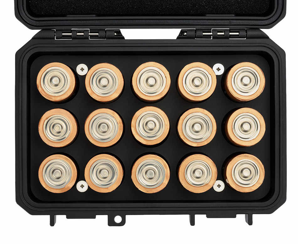 Защитный бокс на пятнадцать батареек LR14 (C)