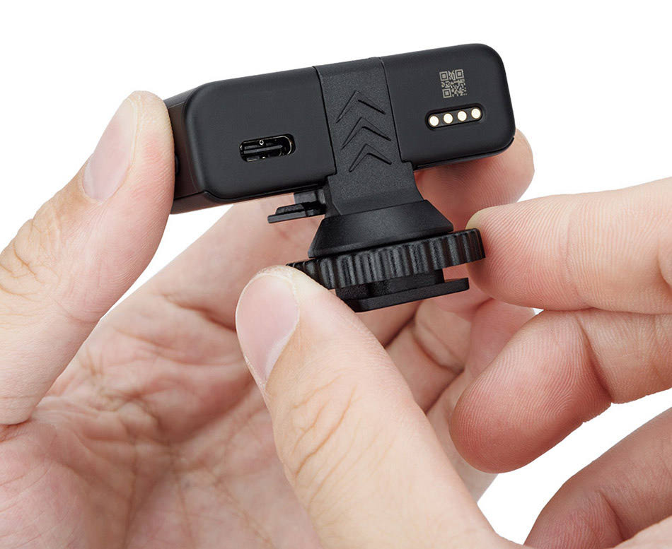 Адаптер для установки ресивера DJI Mic 2 в горячий башмак камеры и штативы 1/4-20