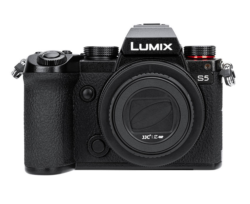 Защитная крышка объектива Panasonic Lumix S 26mm f/8 (Leica L)