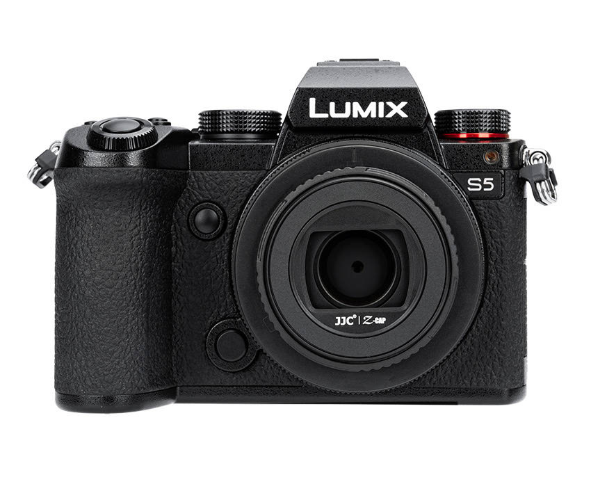 Защитная крышка объектива Panasonic Lumix S 26mm f/8 (Leica L)