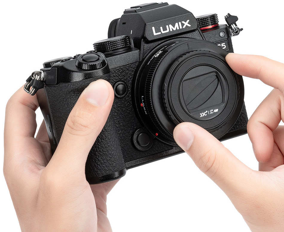 Защитная крышка объектива Panasonic Lumix S 26mm f/8 (Leica L)