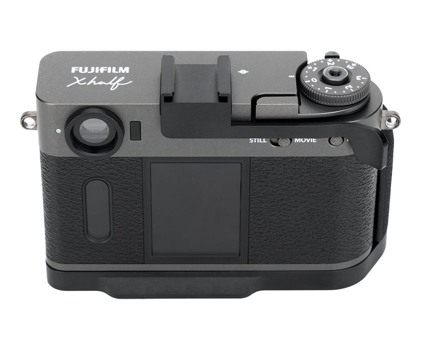 Дополнительный хват для Fujifilm X Half (чёрный цвет)
