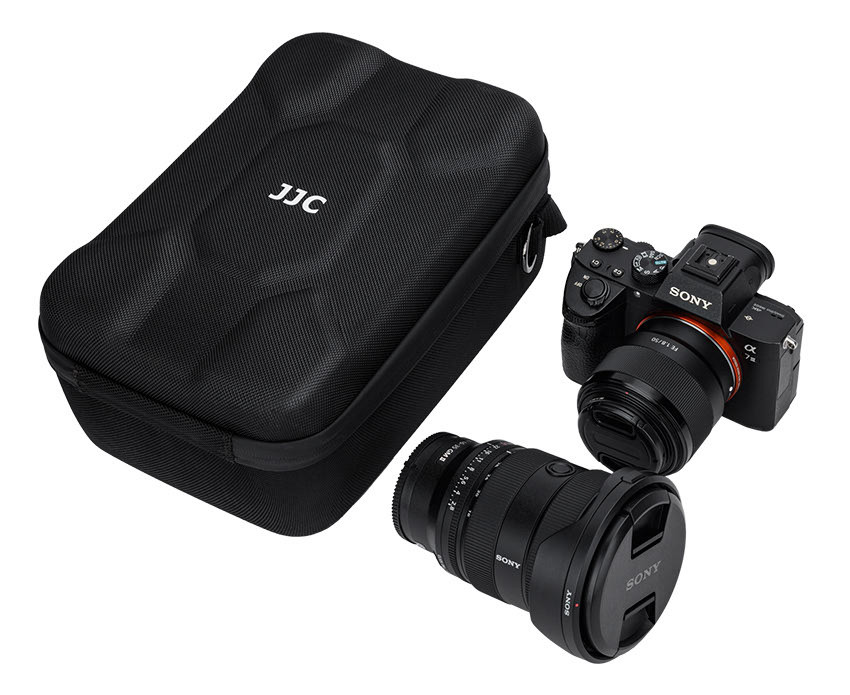 Жёсткий кофр для камеры и двух объективов