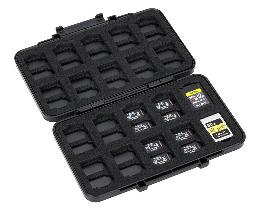 Защитный бокс на двадцать CFexpress Type A и сорок microSD карт памяти