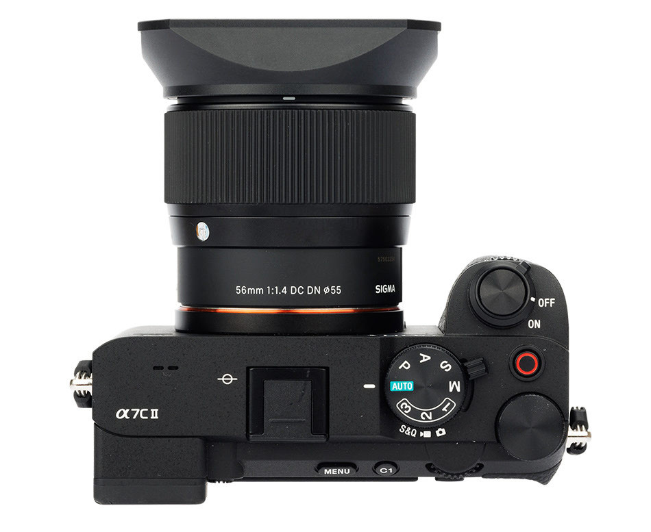 Бленда для объектива Sigma 56mm f/1.4 DC DN (Sigma LH582-01)