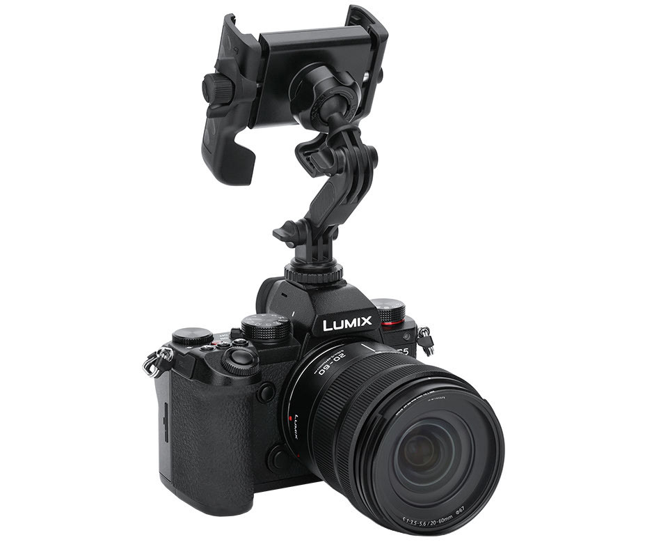 Крепление смартфона или экшн камеры в горячий башмак или штатив