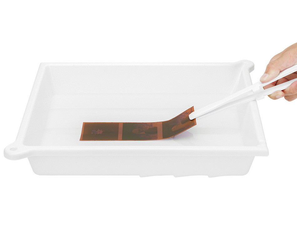 Кювета для проявки с щипцами (белый цвет)