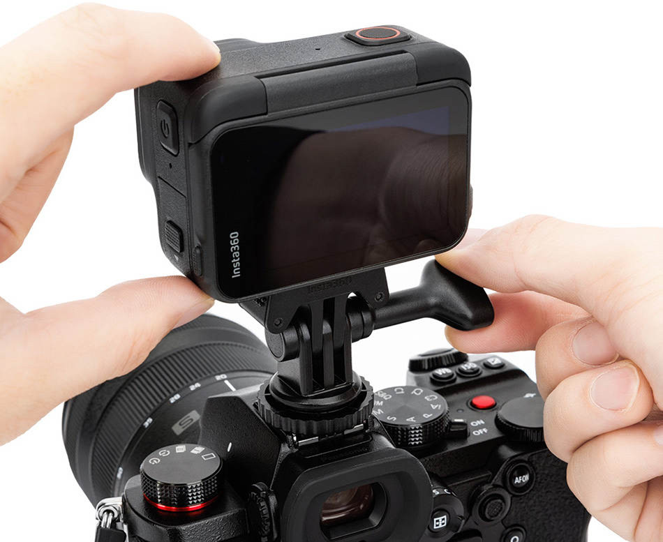 Крепление экшн камеры в горячий башмак или штатив 1/4-20