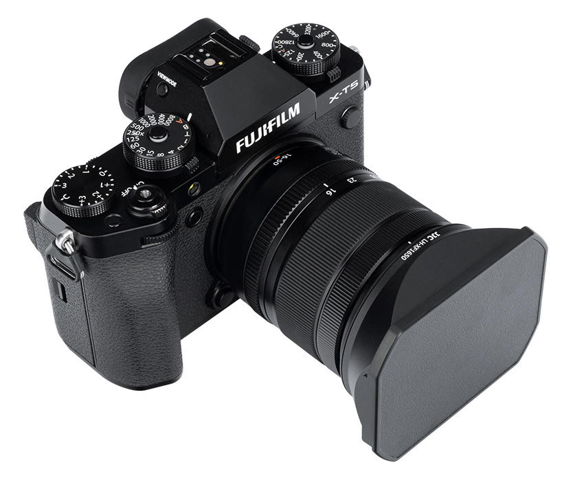 Бленда для объектива Fujifilm XF 16-50mm f/2.8-4.8 R LM WR с крышкой