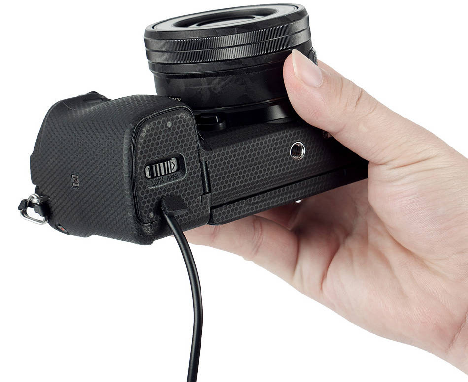 Сетевой адаптер для камер с аккумулятором Sony NP-FW50