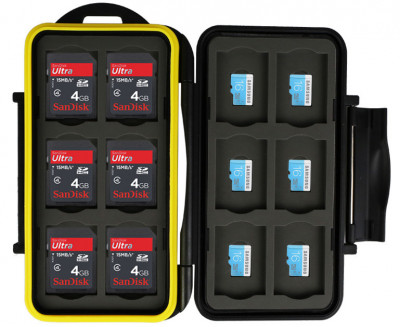 Футляр защитный для флеш карт SD / microSD