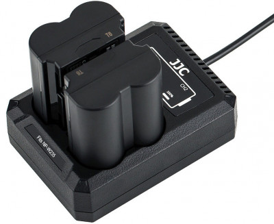 Зарядное устройство на два аккумулятора Fujifilm NP-W235